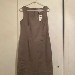 Old Navy Beige Sleeveless Sheath Dress with Back Kick Slit, Women’s Size 6